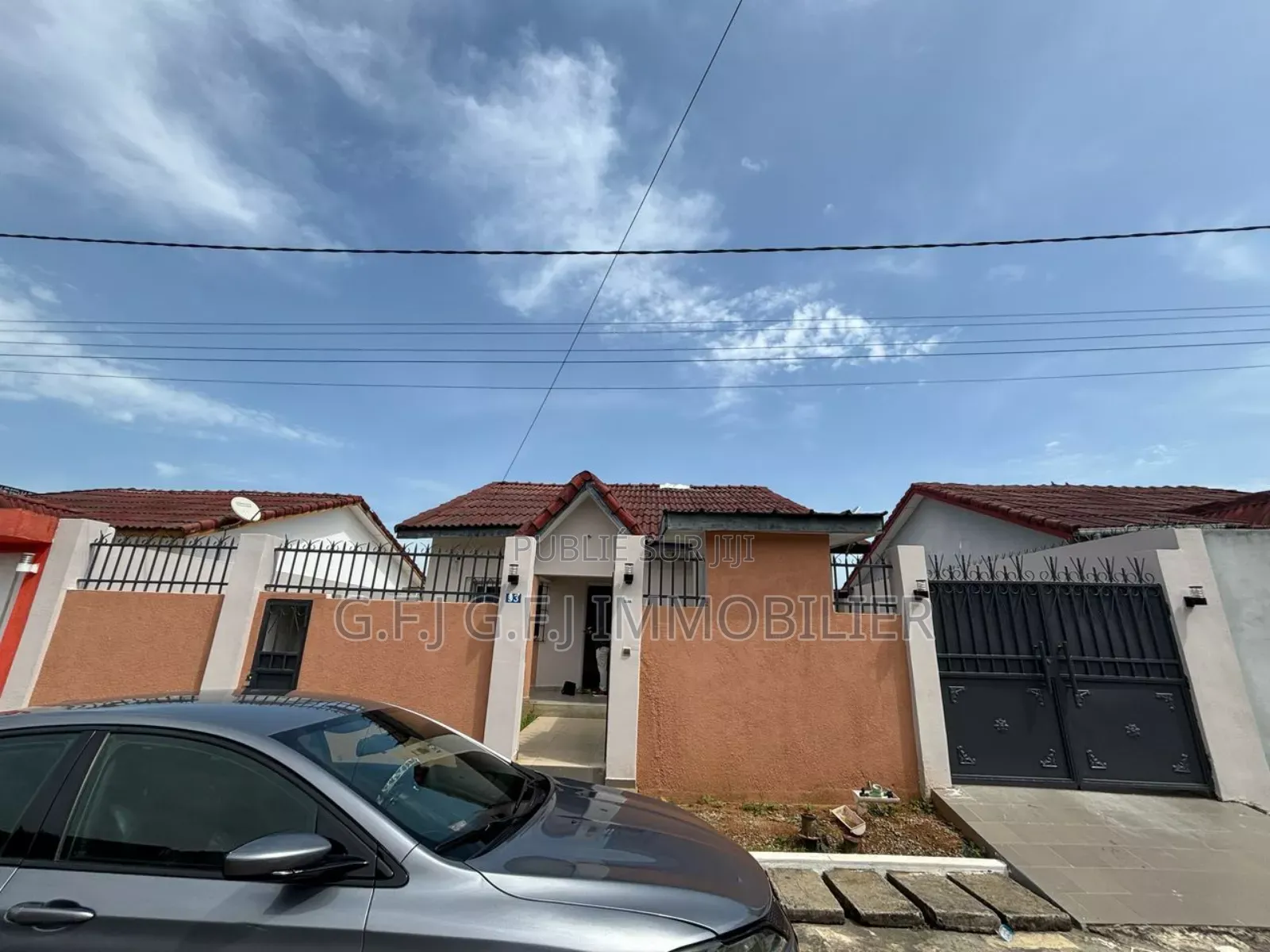 3chbre Duplex dans G.F.J Immobilier, Cocody à Vendre