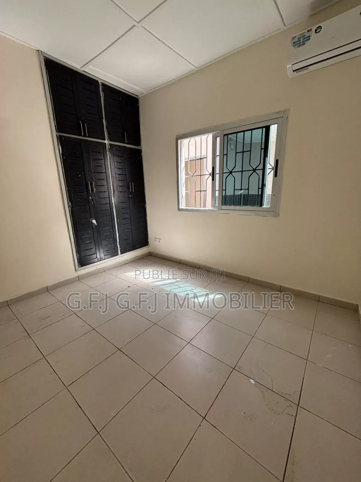 3chbre Duplex dans G.F.J Immobilier, Cocody à Vendre