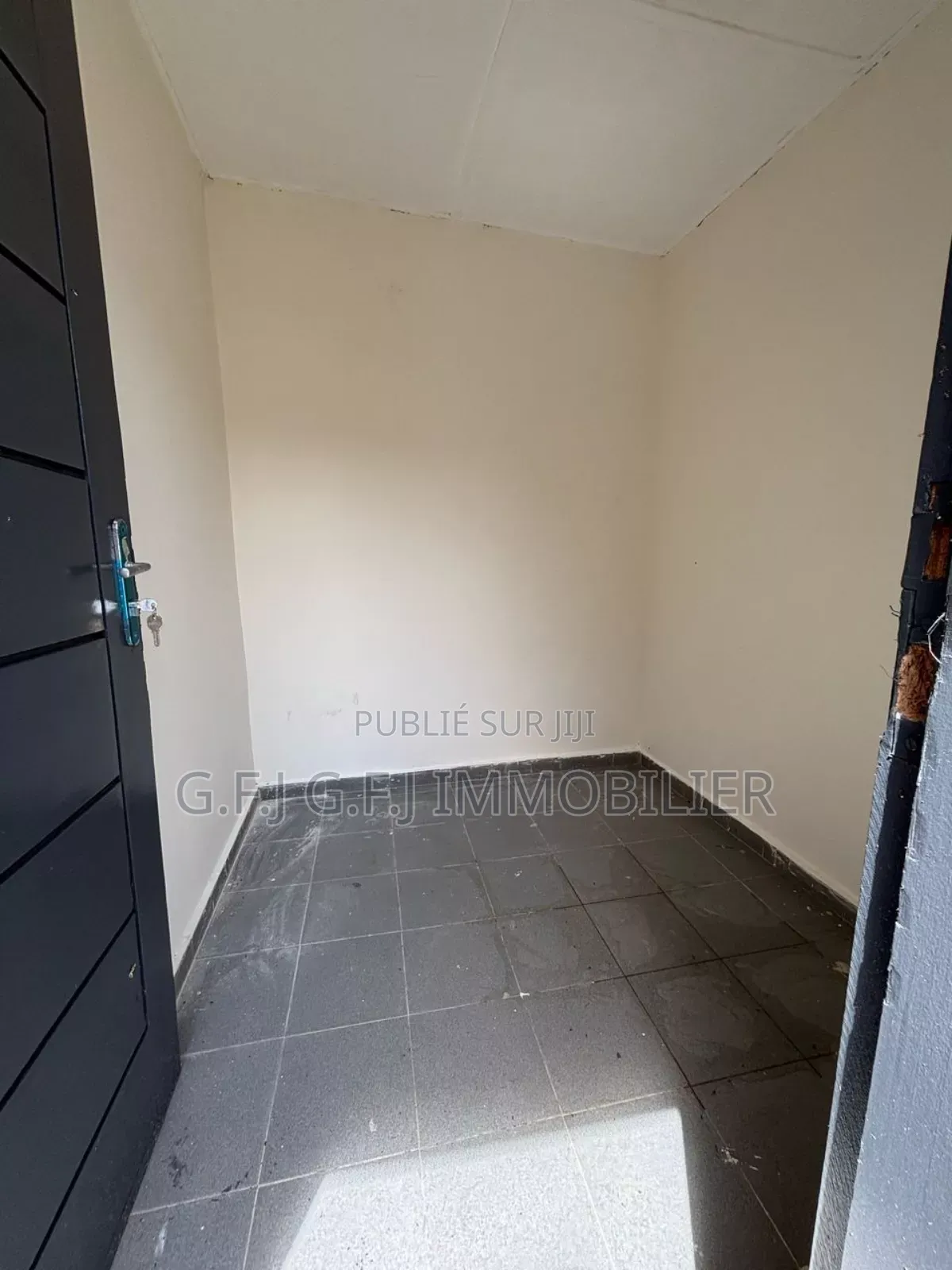 3chbre Duplex dans G.F.J Immobilier, Cocody à Vendre