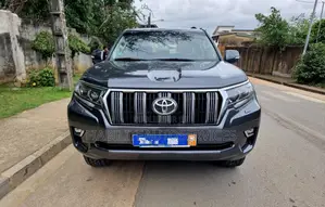 Toyota Land Cruiser Prado 2.7 2020 Gris