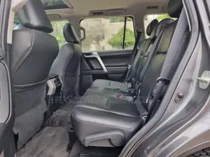 Toyota Land Cruiser Prado 2.7 2020 Gris