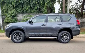 Toyota Land Cruiser Prado 2.7 2020 Gris
