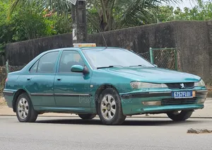 Photo - PEUGEOT 406 2000 Vert