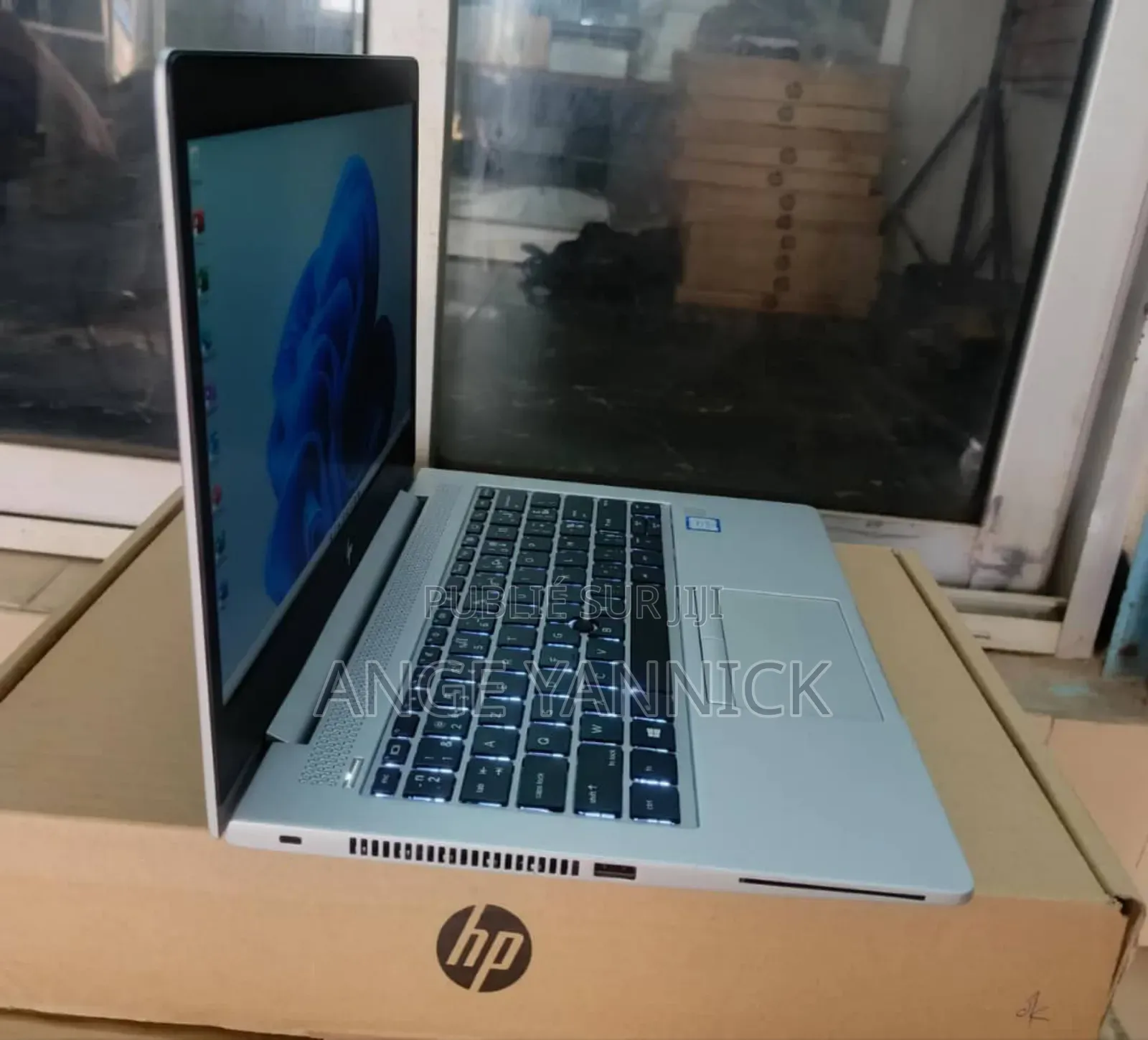 New Ordinateur Portable HP EliteBook 830 G6 8GB Intel Core I5 SSD 512GB