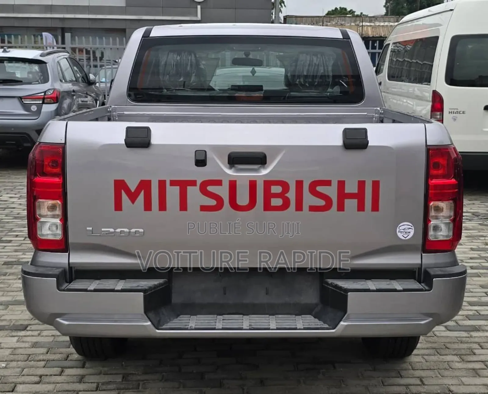 New Mitsubishi L200 2025 Gris