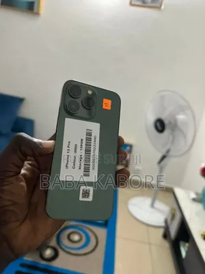 Nouveau Apple iPhone 13 Pro 128 GB Vert