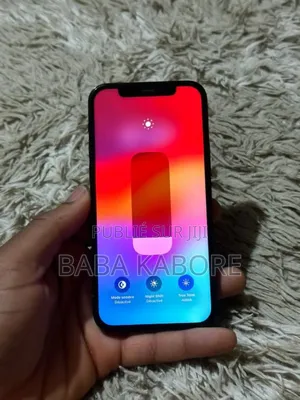 Nouveau Apple iPhone 11 64 GB Violet