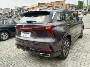 New Changan CS75 2024 Gris