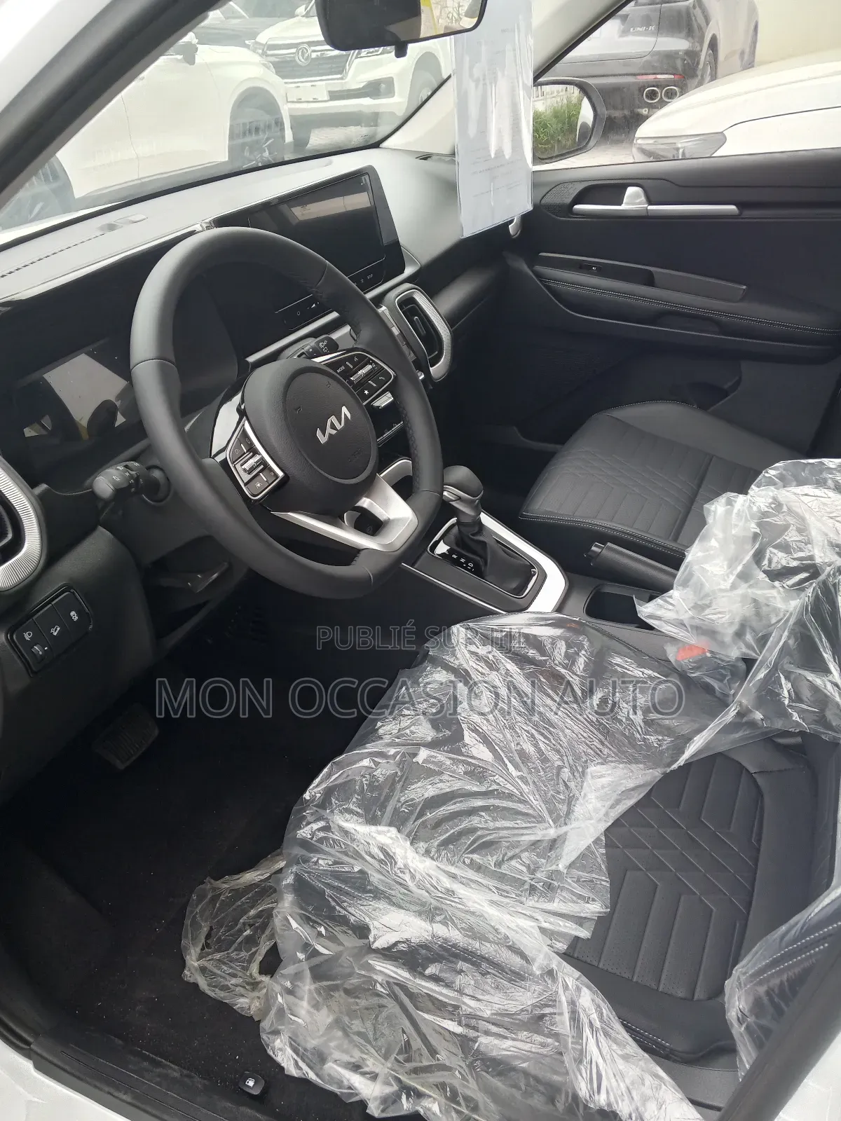 New Kia Sonet 1.2 Petrol FWD 2025 Blanc