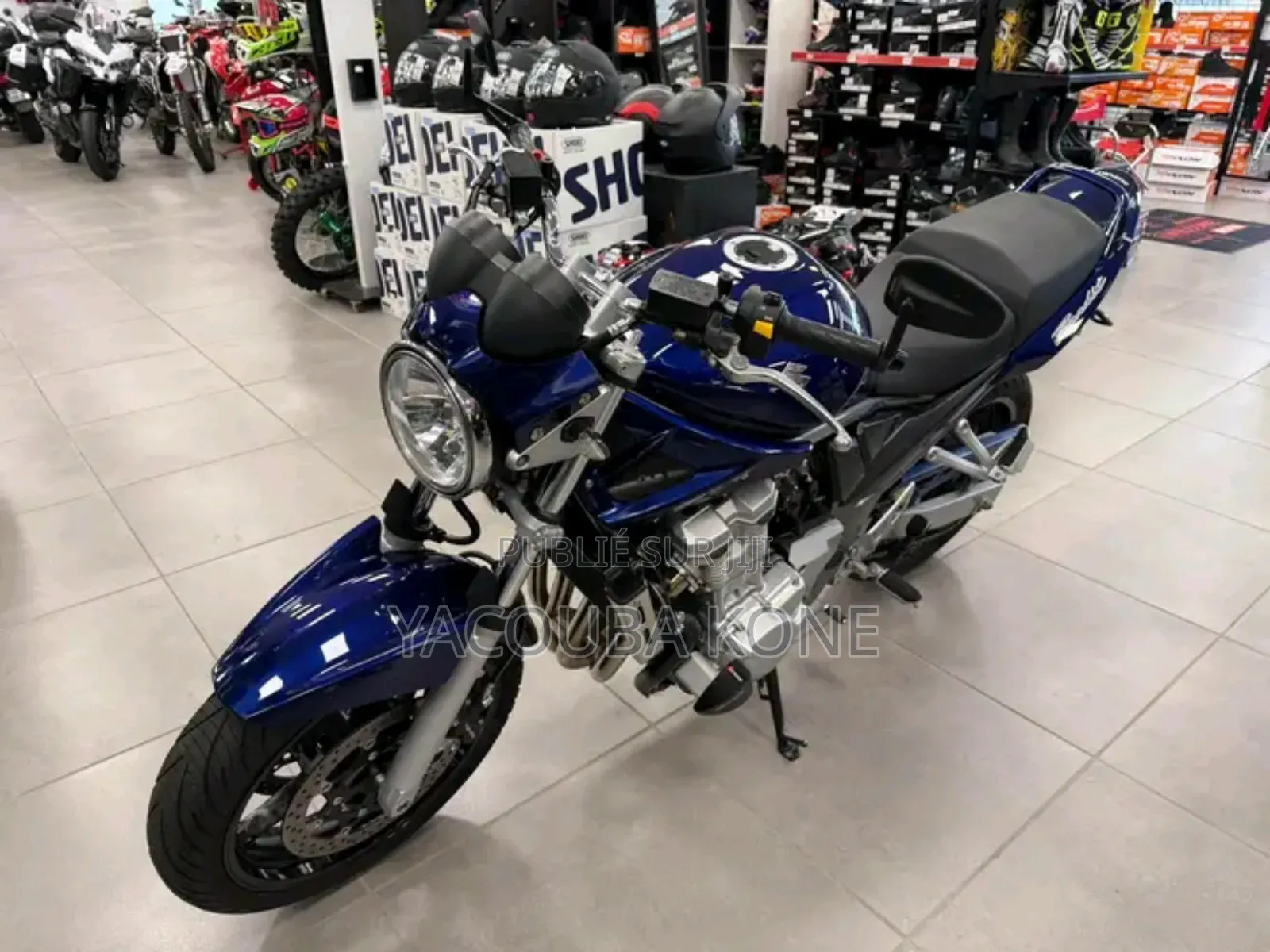 Neuf Suzuki Bandit 2009 Bleu