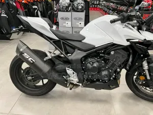 Neuf Honda CB 2025 Blanc