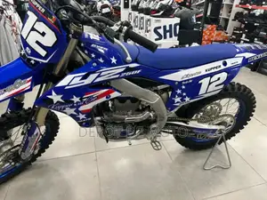 Neuf Yamaha YZF-R 2024 Bleu