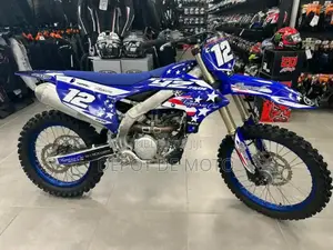 Neuf Yamaha YZF-R 2024 Bleu