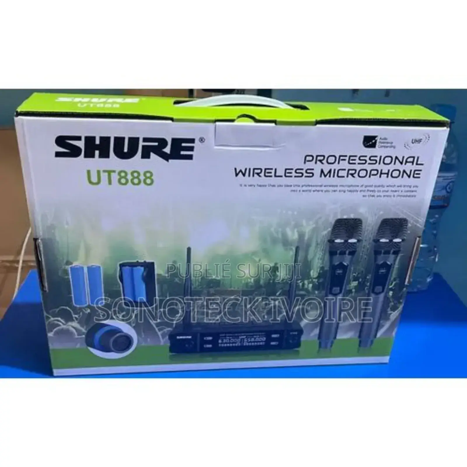 Satellite Avec Complet