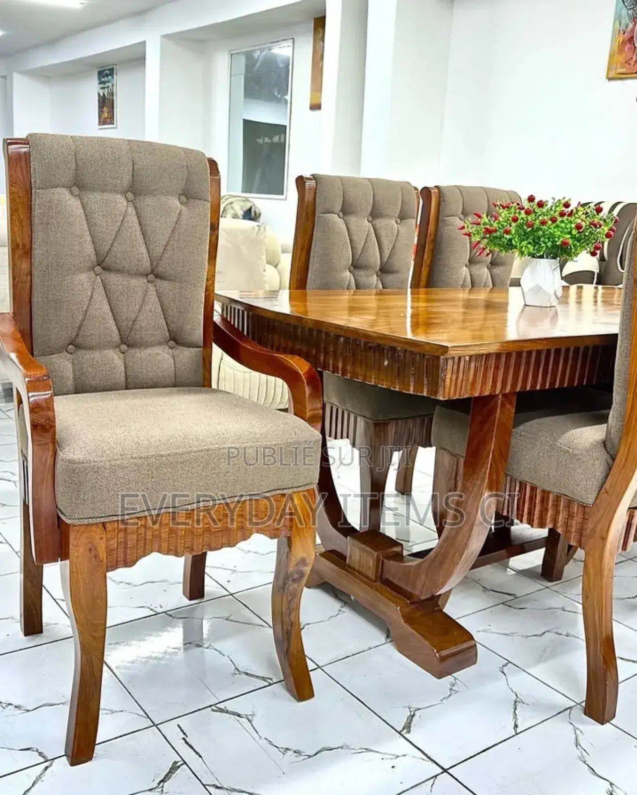 Table À Manger 6 Places  