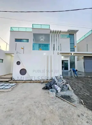 Photo - Furnished 6chbre Duplex dans Ismaël Coulibaly, Bingerville à Louer
