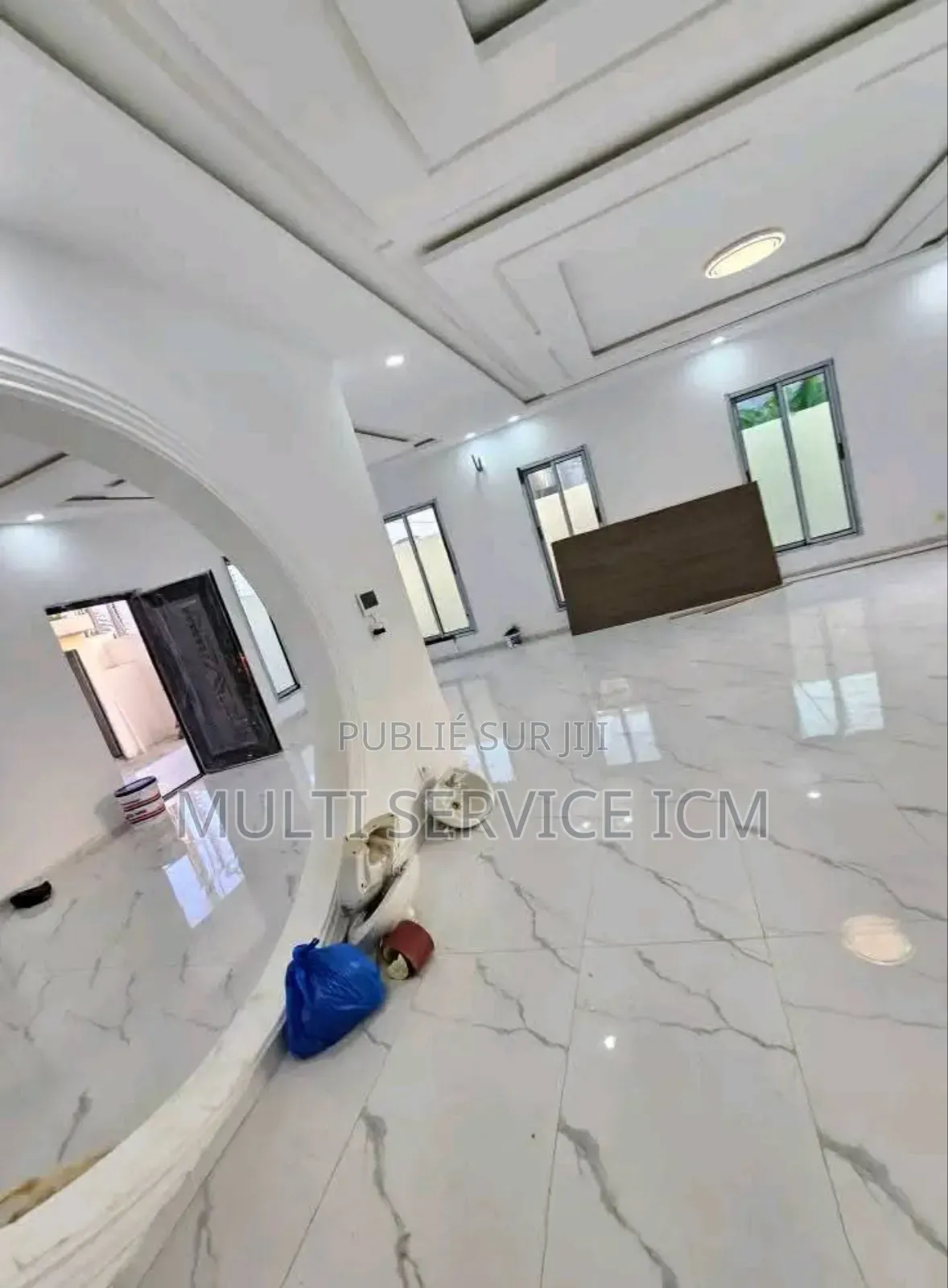 Furnished 6chbre Duplex dans Ismaël Coulibaly, Bingerville à Louer