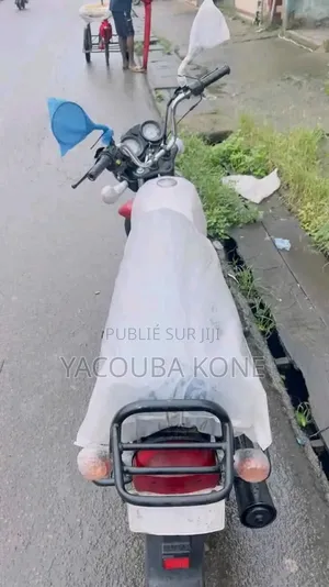 Neuf TVS HLX 125 2024 Rouge