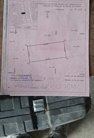 Terrain a Vendre Angre 8e Tranche a Cote De Hôtel BNB