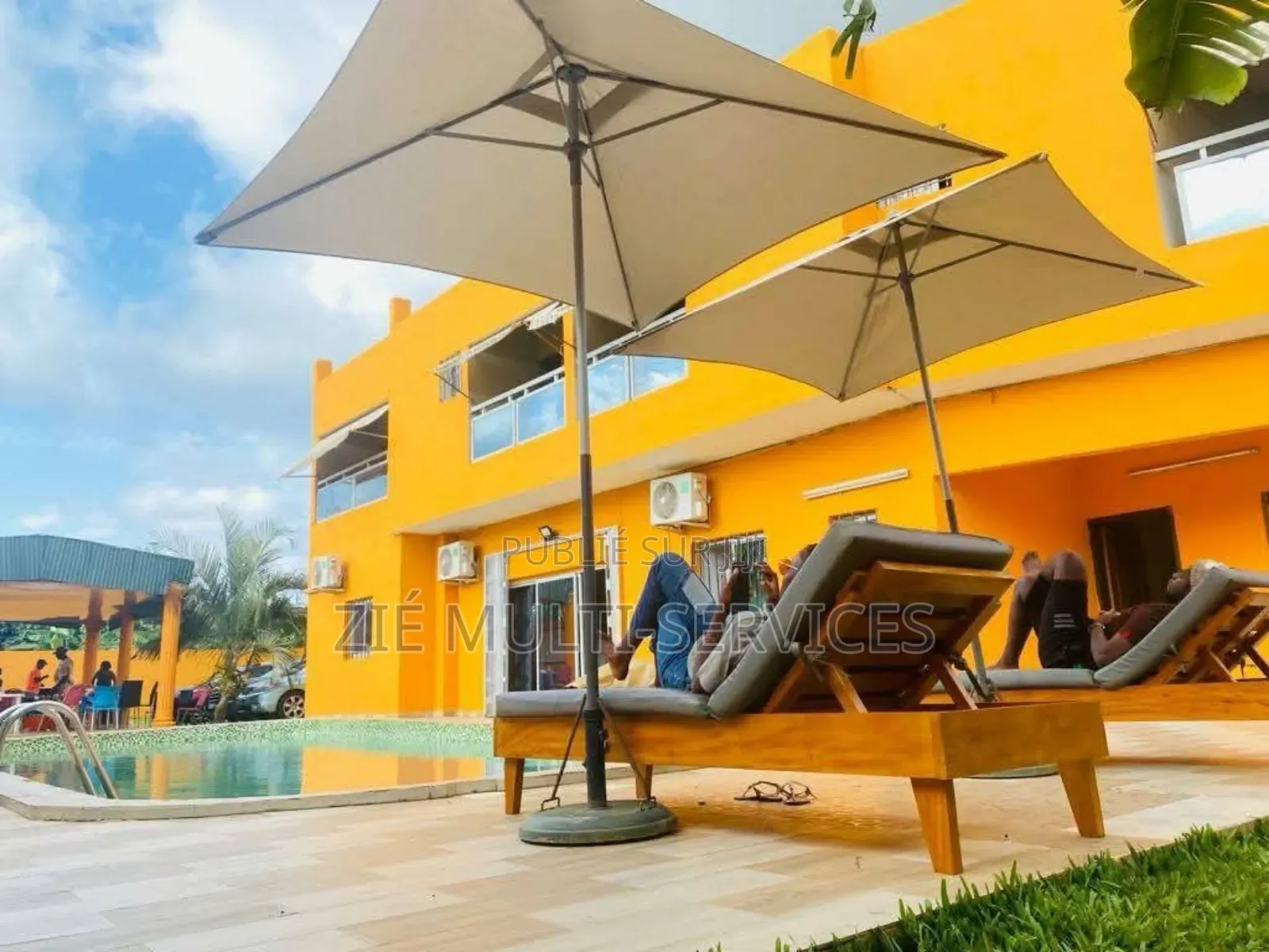 Furnished 16chbre Blocs d'appartements à Vendre