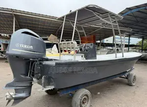 Bateau Barracuda Coque D’Origine 300cv Yamaha