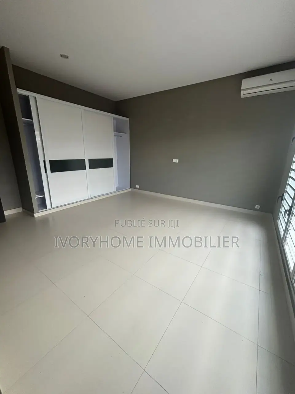 4chbre Appartement dans Cocody à Louer