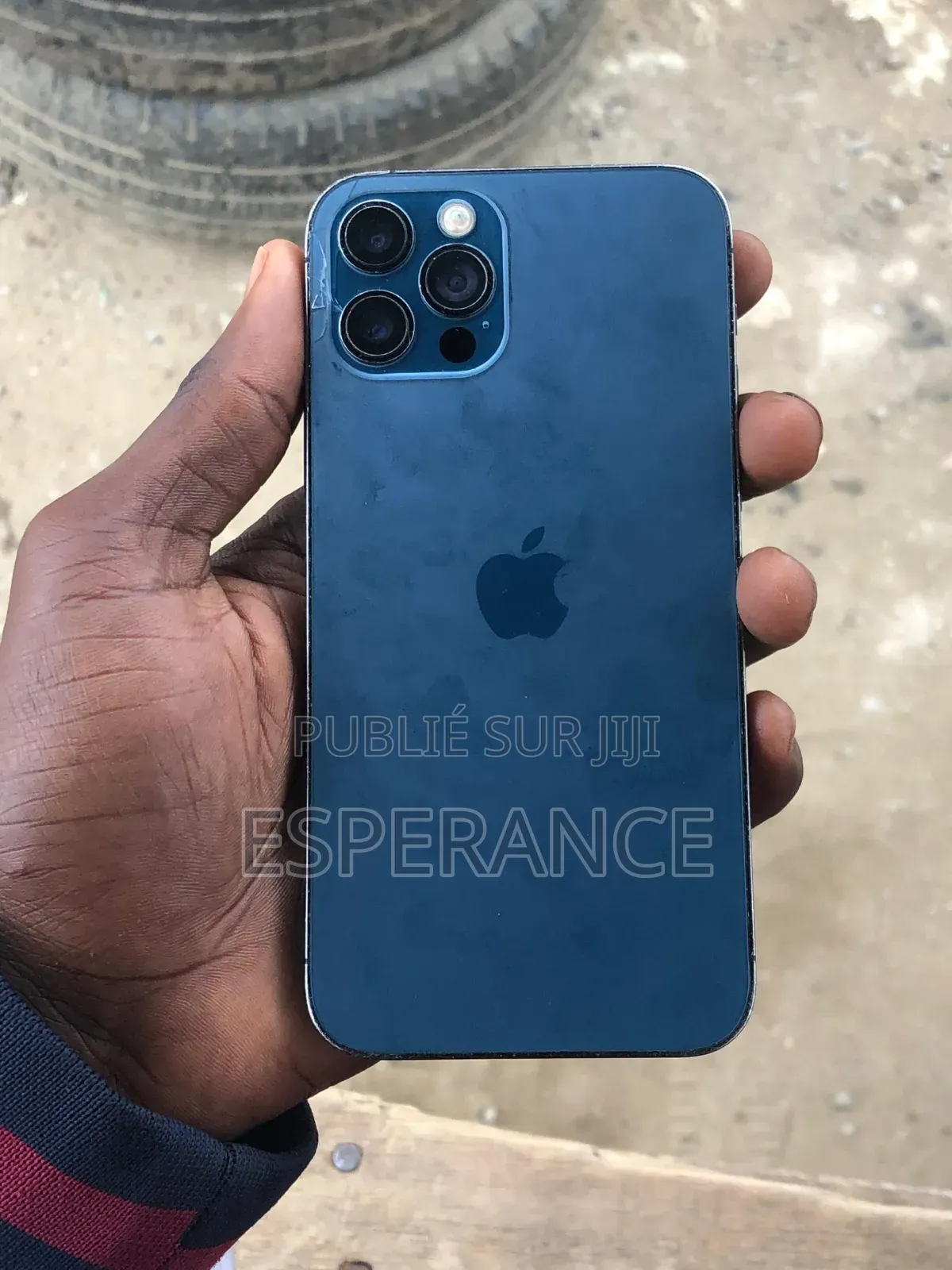 Pomme iPhone 12 Pro 128 GB Bleu