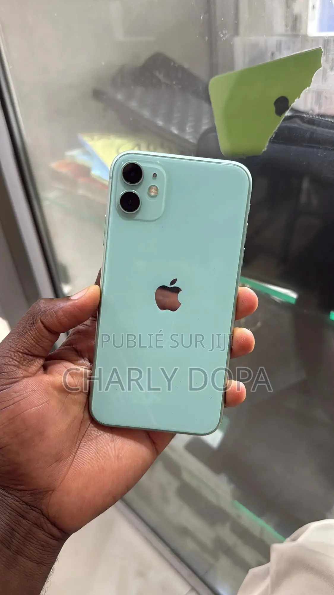 Apple iPhone 11 64 GB Blanc