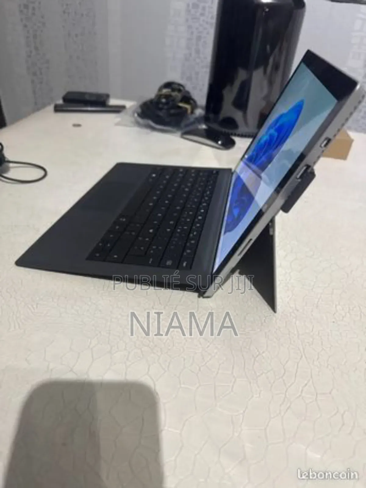 New Microsoft Surface Pro 4 16GB Intel Core I7 SSD 512GB