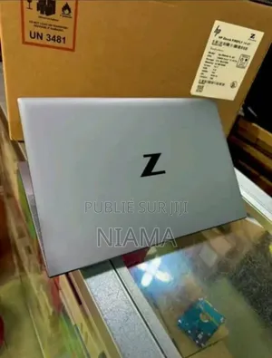 New HP ZBook Firefly 14 G7 16GB Intel Core I5 SSD 512GB