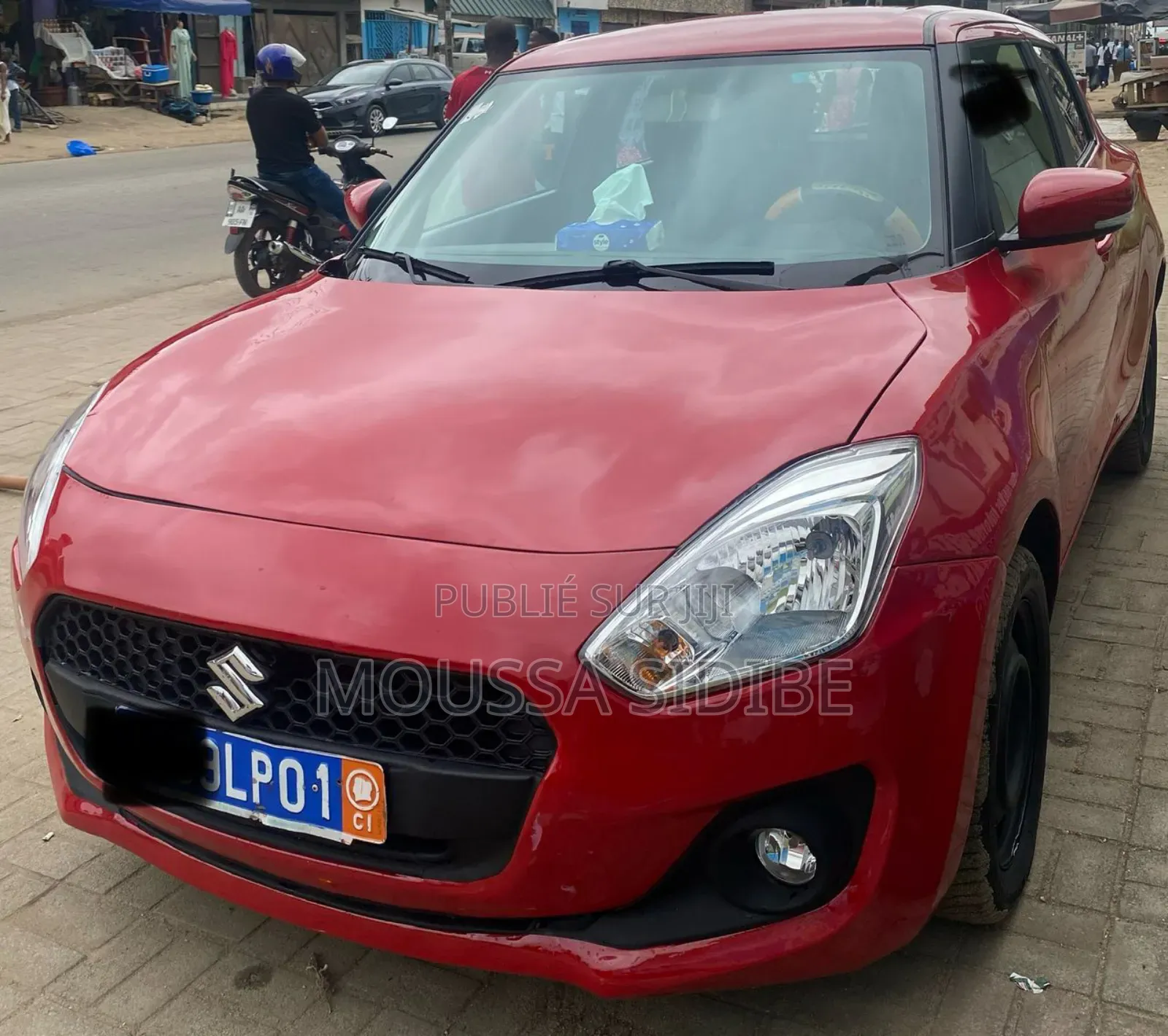 Suzuki Swift 2023 Rouge