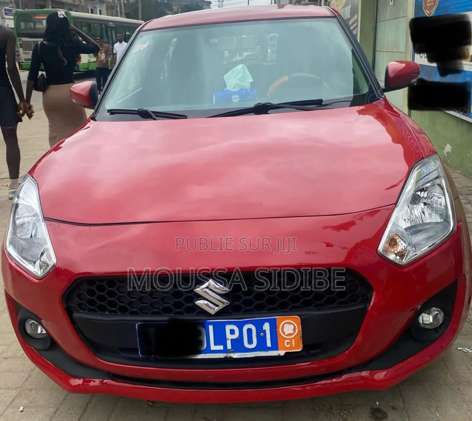 Suzuki Swift 2023 Rouge