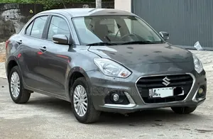Suzuki Dzire 2024 Gris