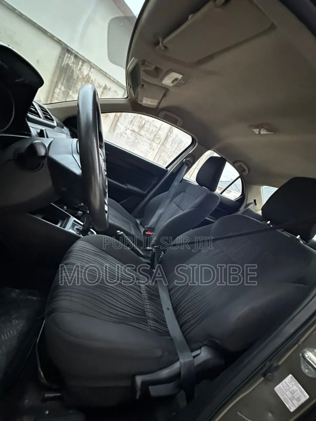 Suzuki Dzire 2024 Gris