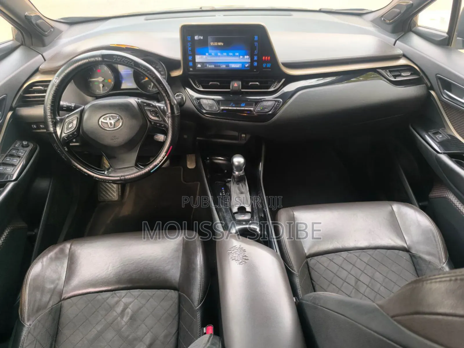 Toyota C-HR 2017 Gris