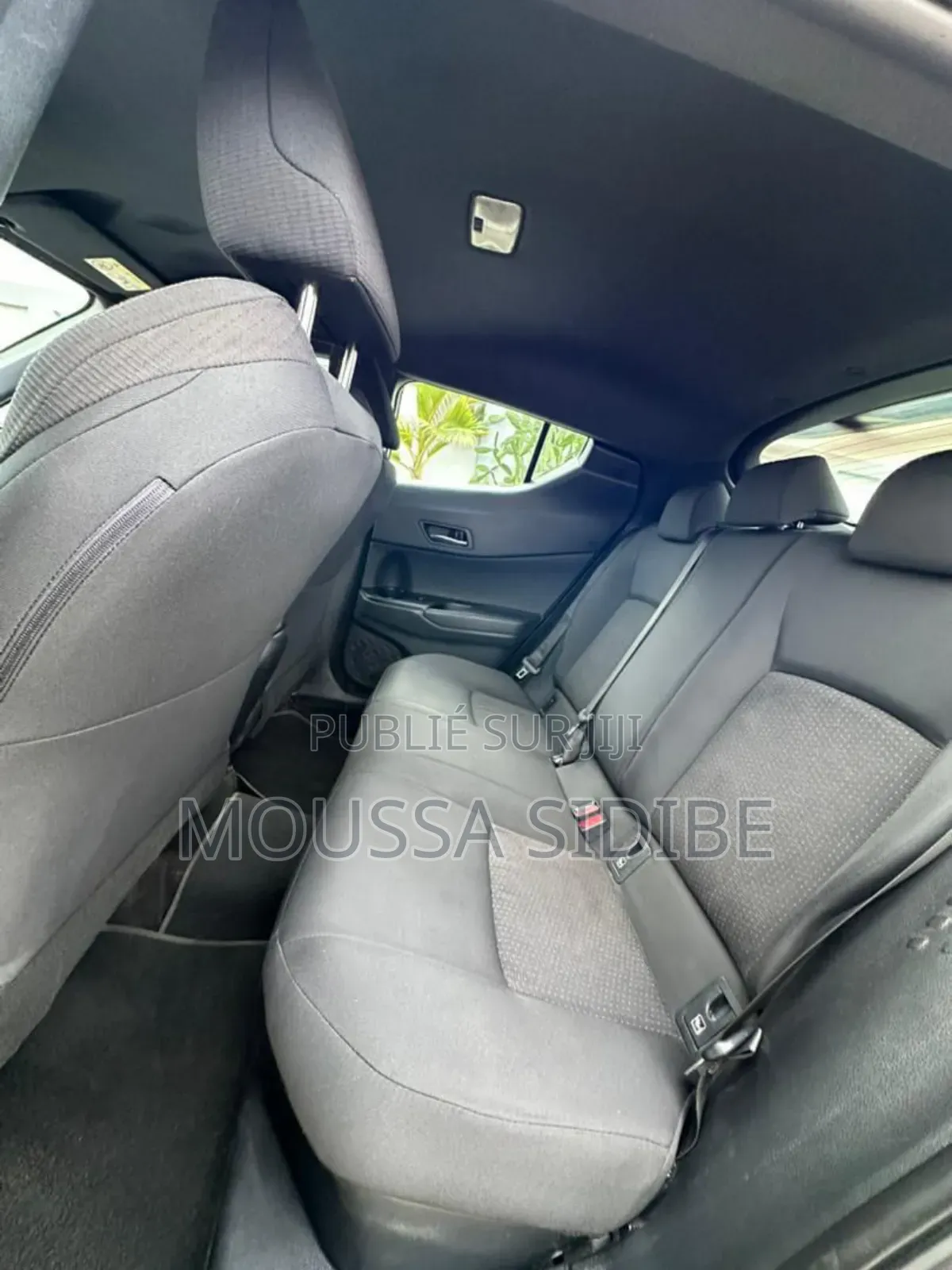 Toyota C-HR 2017 Gris