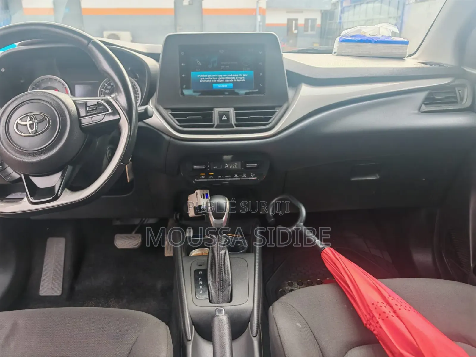 Toyota Starlet 2023 Marron