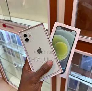 New Pomme iPhone 12 128 GB Blanc