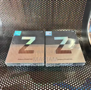 Photo - New Samsung Galaxy Z Fold3 5G 256 GB Autre