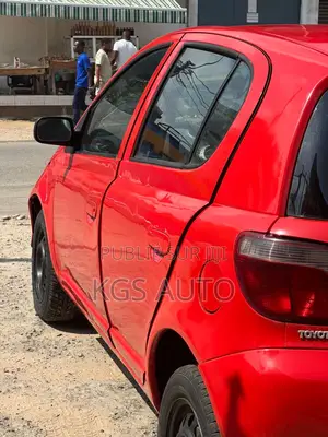 Toyota Yaris 1.0 Eco 2007 Rouge