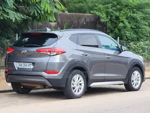 Hyundai Tucson SEL AWD 2018 Gris