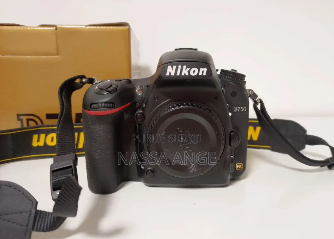 Nikon D750 (Boîtier Nu) À Vendre