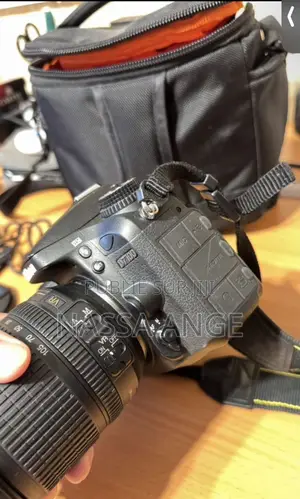 Nikon D7100 + 18 105mm a Vendre