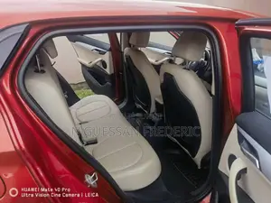 BMW X2 xDrive28i 2019 Orange