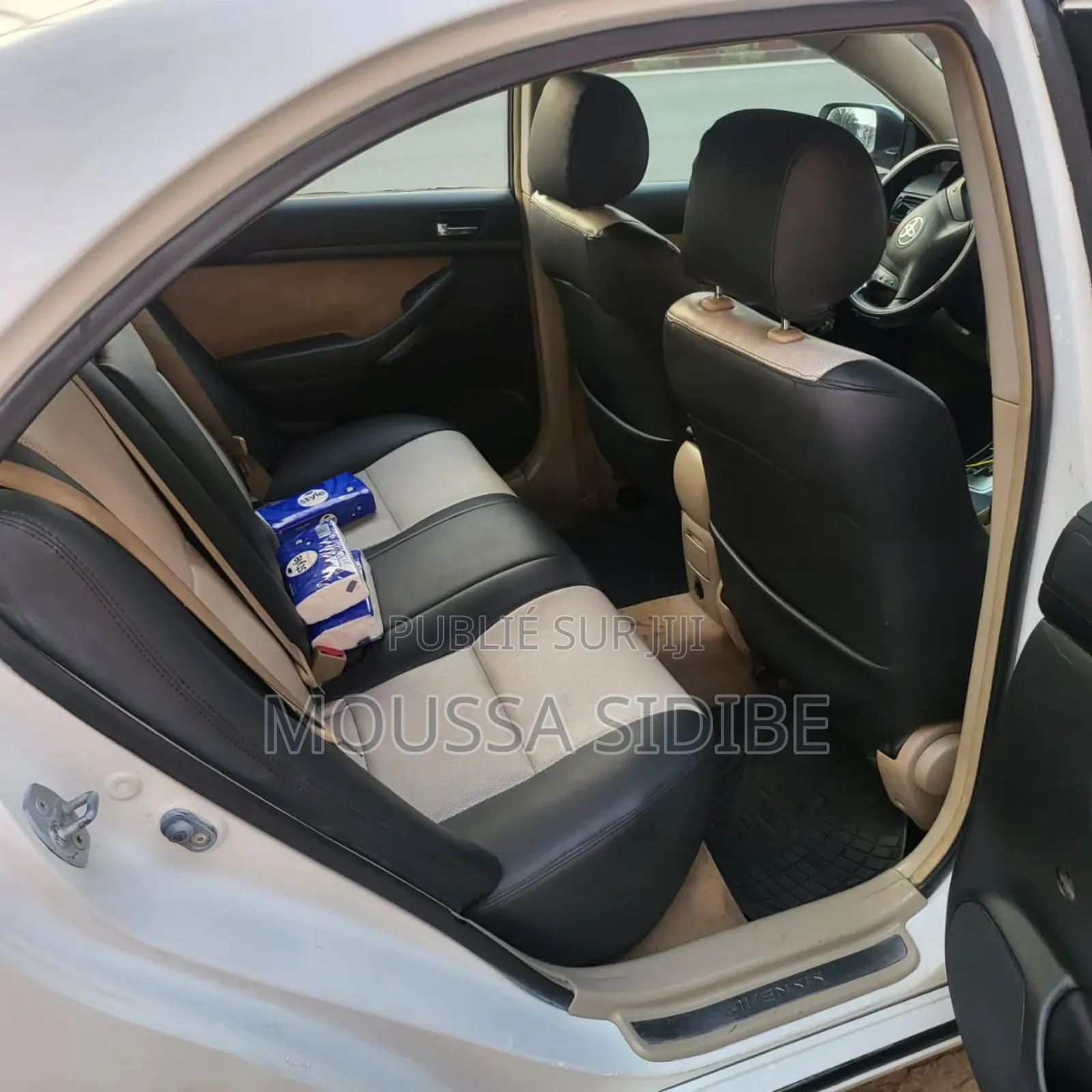 Toyota Avensis 2005 Blanc