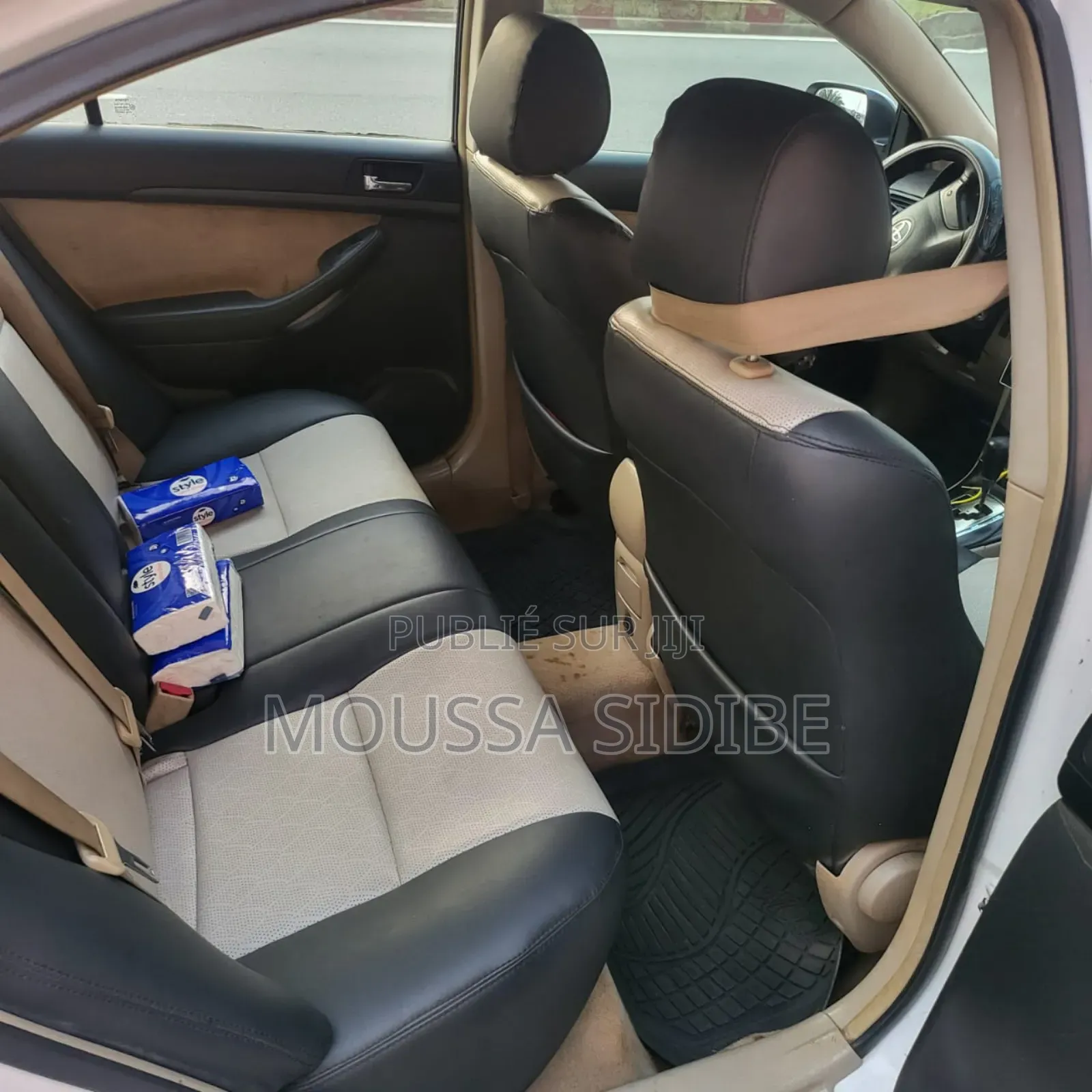 Toyota Avensis 2005 Blanc