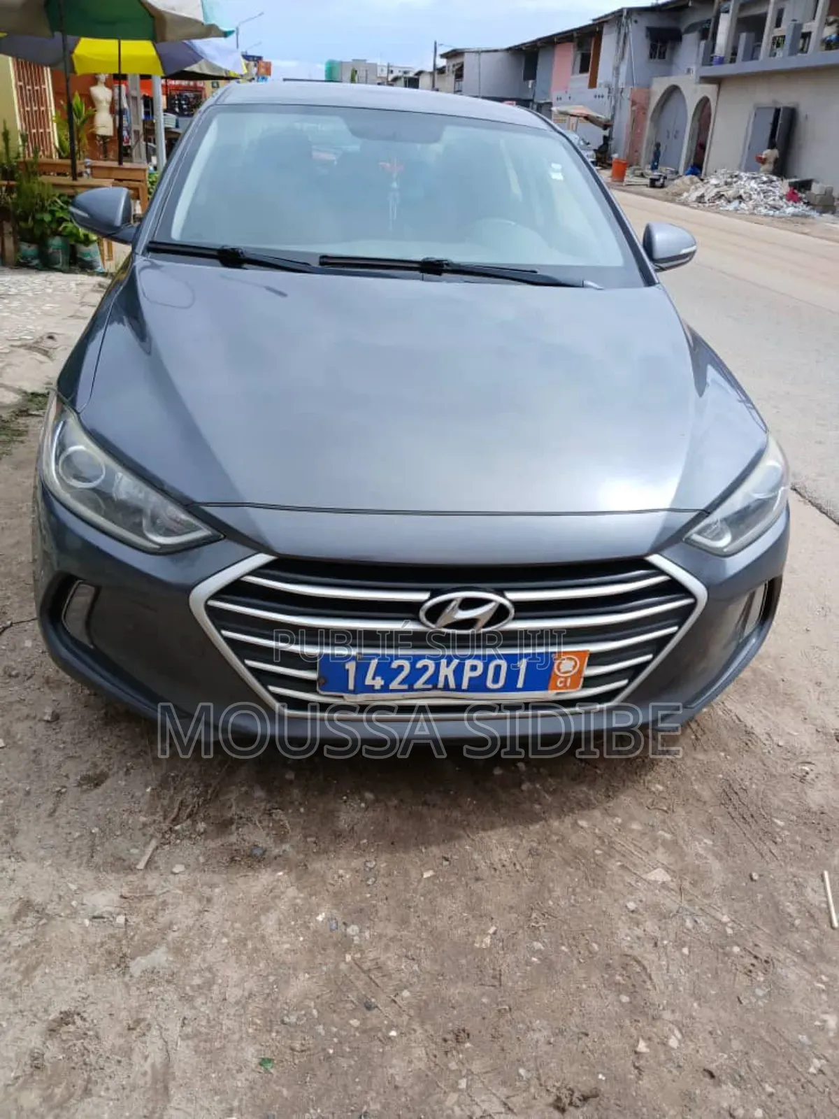 Hyundai Elantra 2018 Gris
