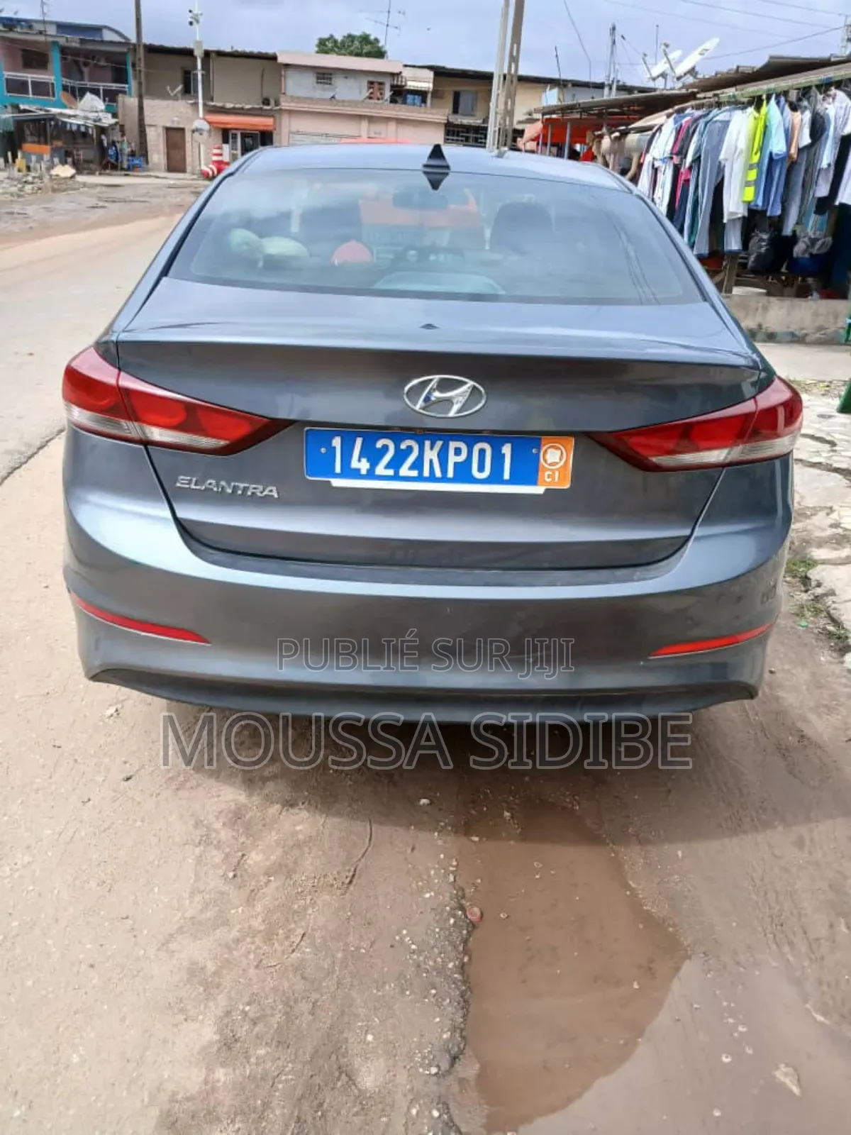 Hyundai Elantra 2018 Gris