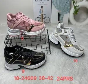 Chaussure Typiquement Femme