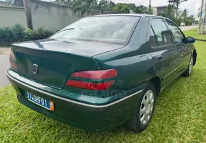 PEUGEOT 406 Coupe 2.2 2002 Vert
